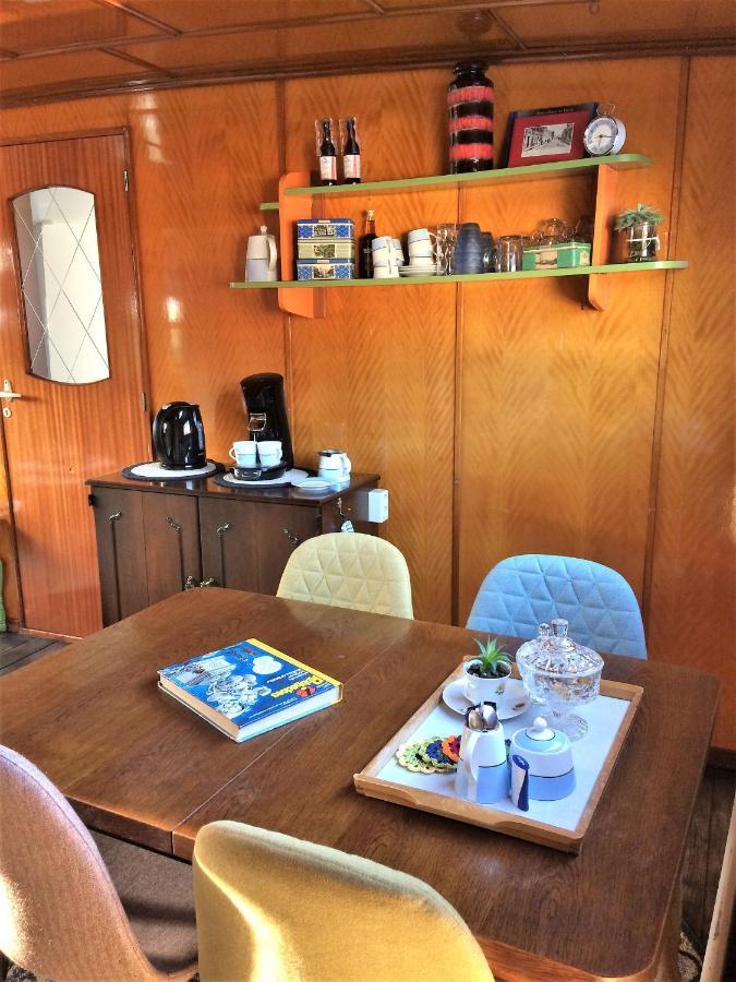 B&B Woonschip Robbedoes Amersfoort Exteriör bild