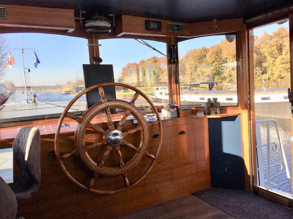 B&B Woonschip Robbedoes Amersfoort Exteriör bild