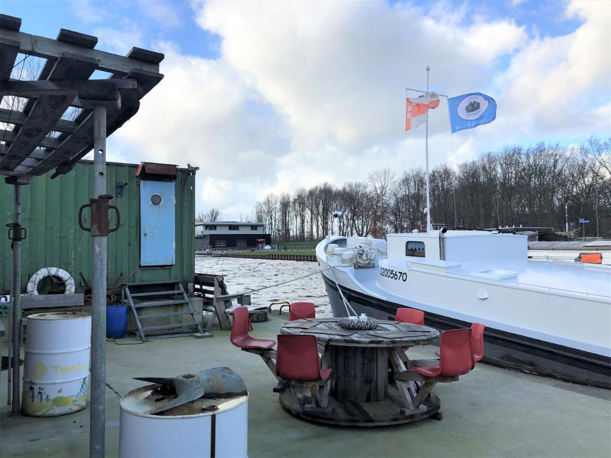B&B Woonschip Robbedoes Amersfoort Exteriör bild
