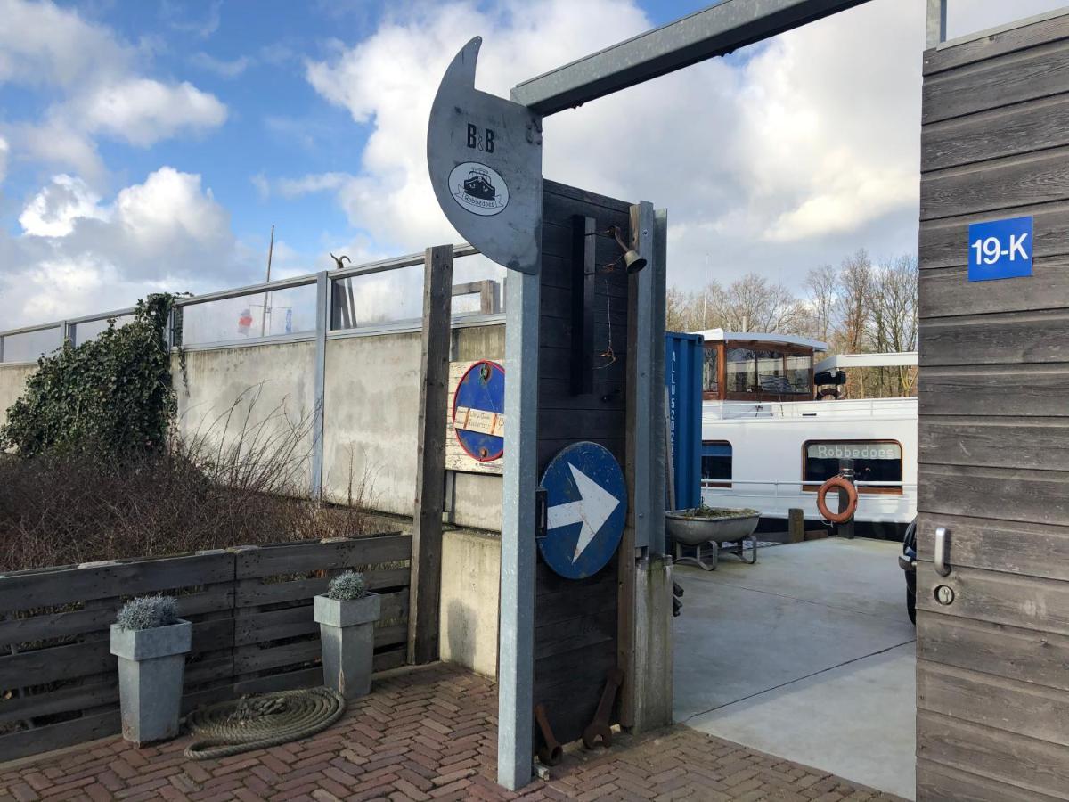 B&B Woonschip Robbedoes Amersfoort Exteriör bild