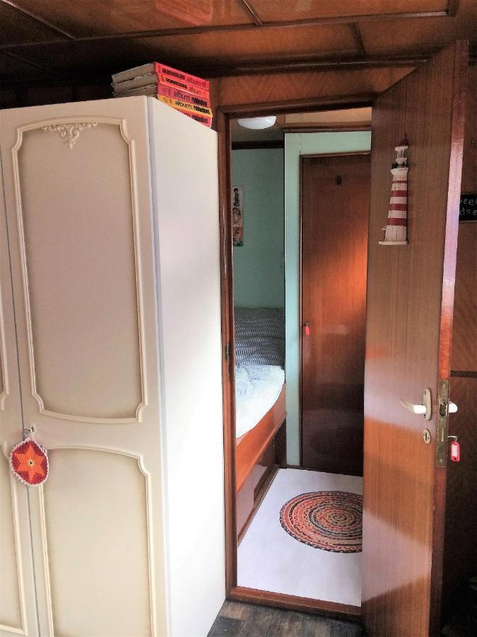 B&B Woonschip Robbedoes Amersfoort Exteriör bild